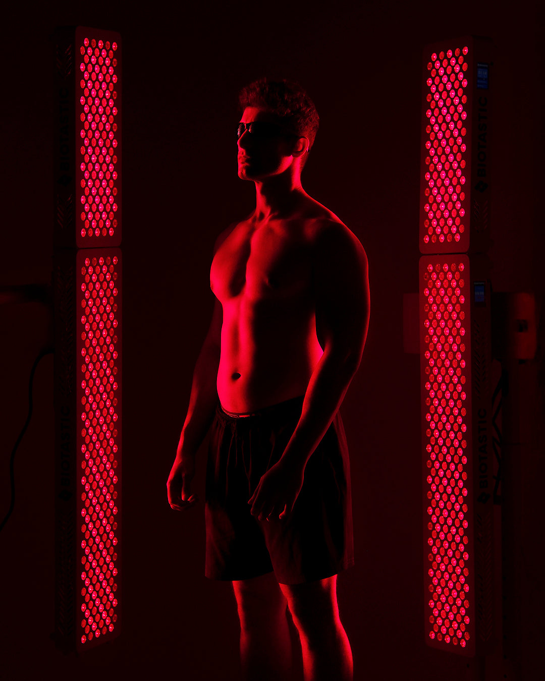 HealLite Half-Max Red Light Therapy (1 Mini × 1 Solo)